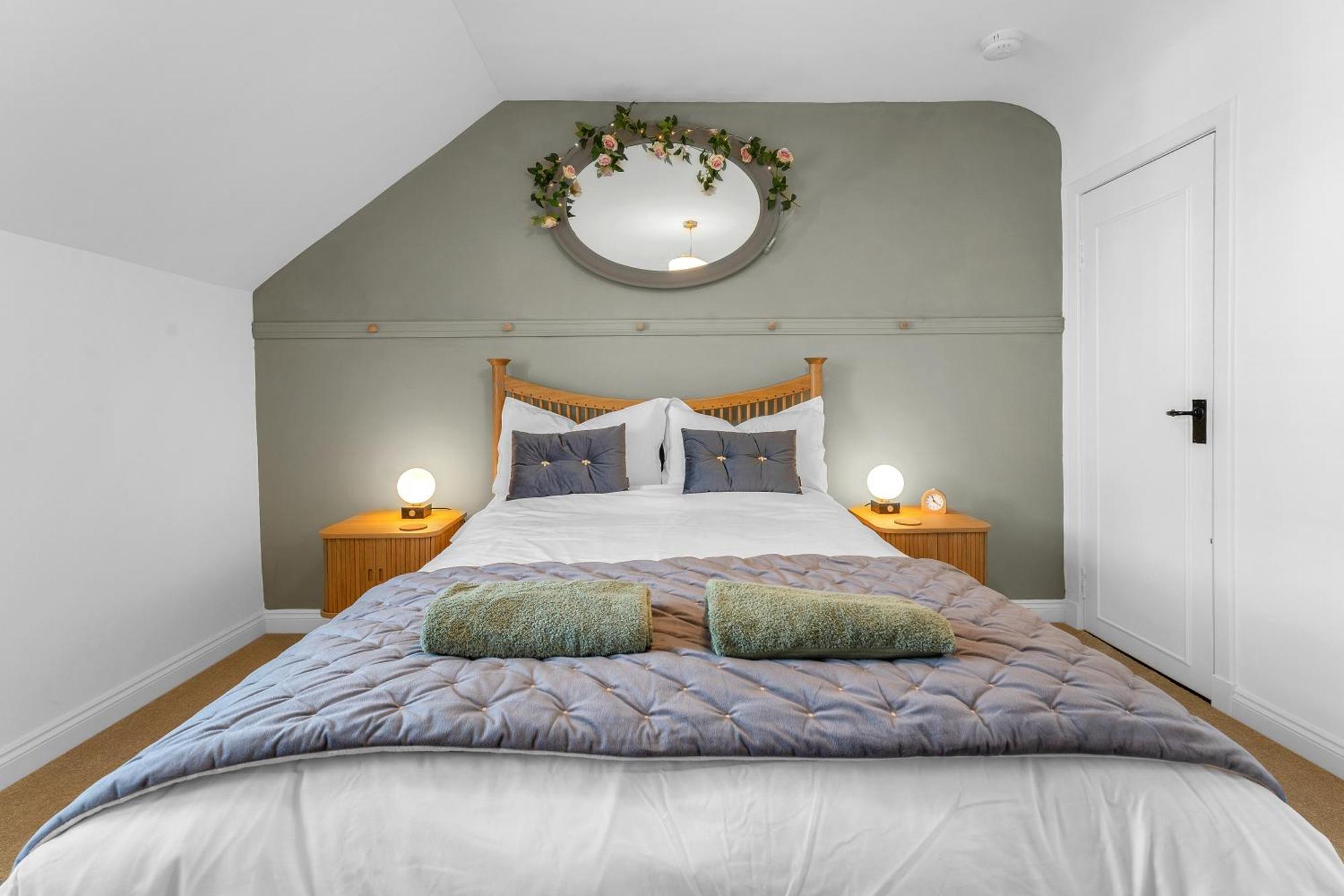 Beeswing, A Victorian Gem In Biggar Villa Exterior photo